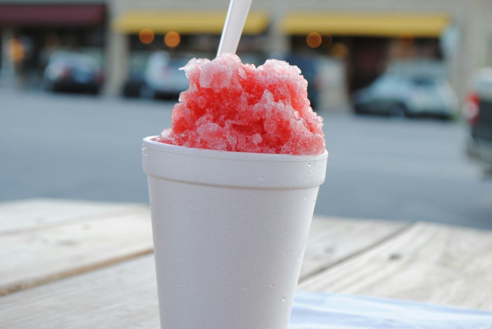 Strawberry snow cone in a cup